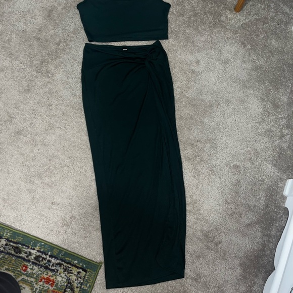 Dark Green Two-Piece Set - Picture 2 of 7